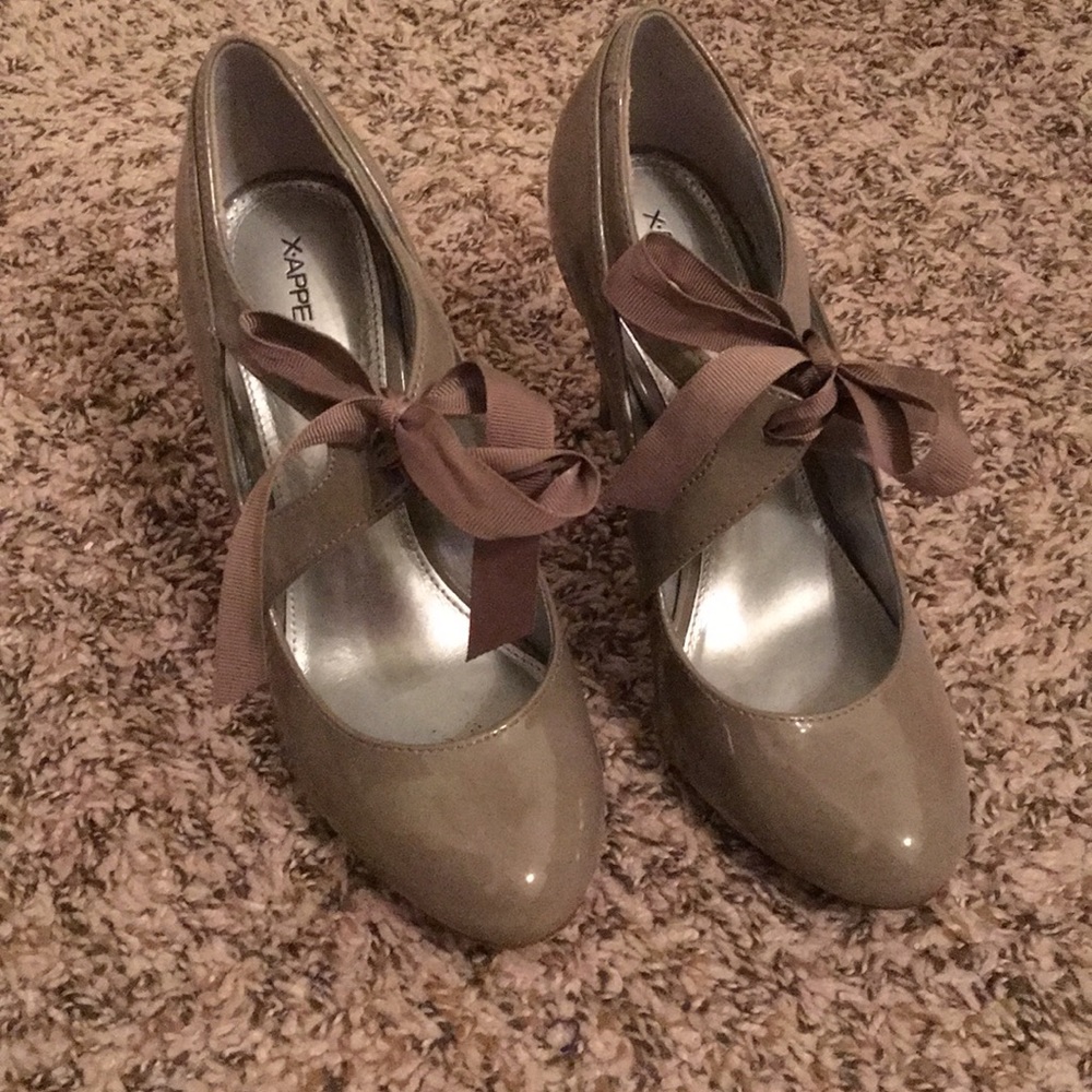 Ribbon Tie Heels